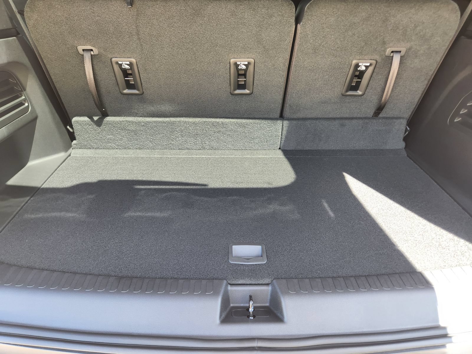 New 2026 Chevrolet Traverse LT w/ Midnight/Sport Edition FWD image 28