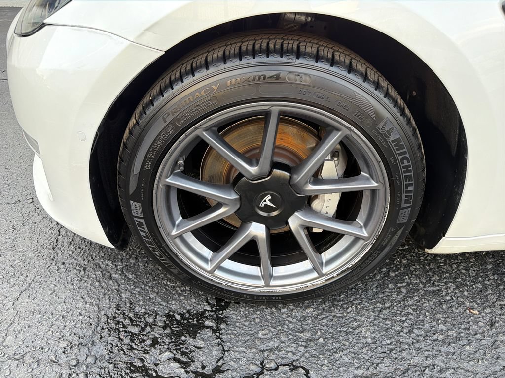 Used 2021 Tesla Model 3 Standard Range Plus RWD image 18