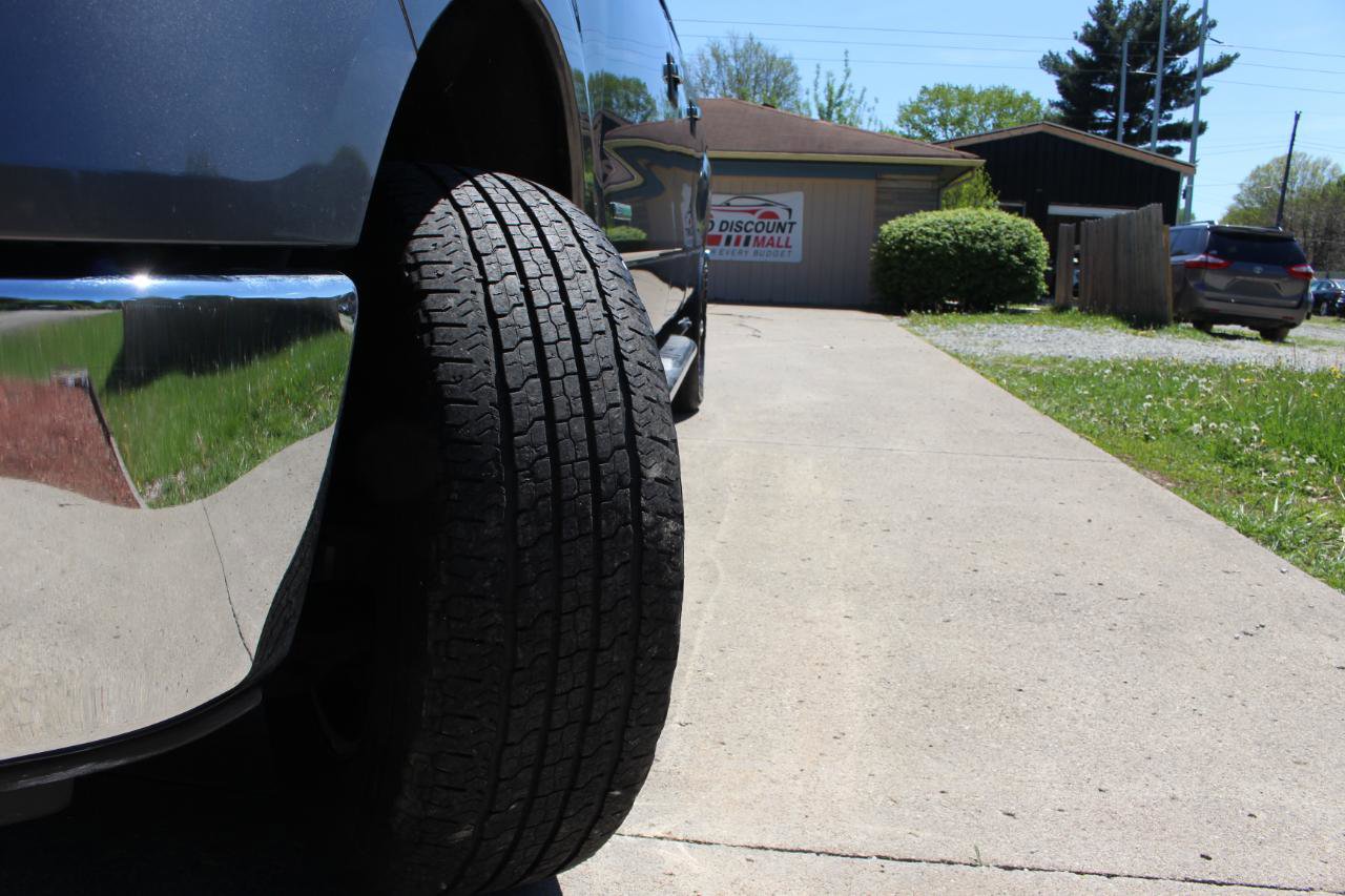 Used 2013 Ford F150 XLT w/ Luxury Equipment Group AWD/4WD image 44