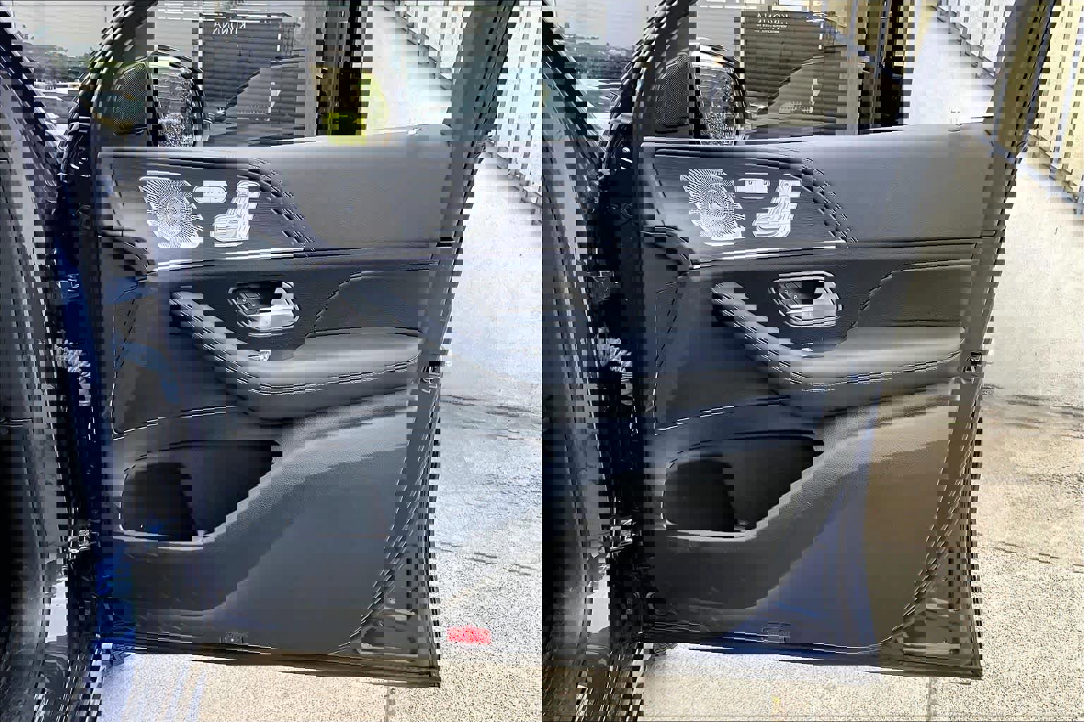 Used 2024 Mercedes-Benz GLE 53 AMG 4MATIC Coupe image 22