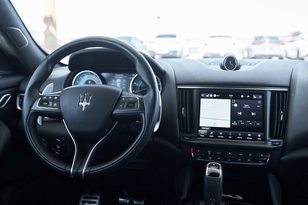 Used 2022 Maserati Levante Modena image 34