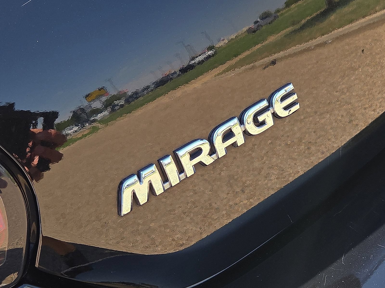 Used 2024 Mitsubishi Mirage ES FWD image 12