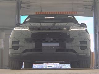 Used 2024 Land Rover Range Rover Sport SE image 9