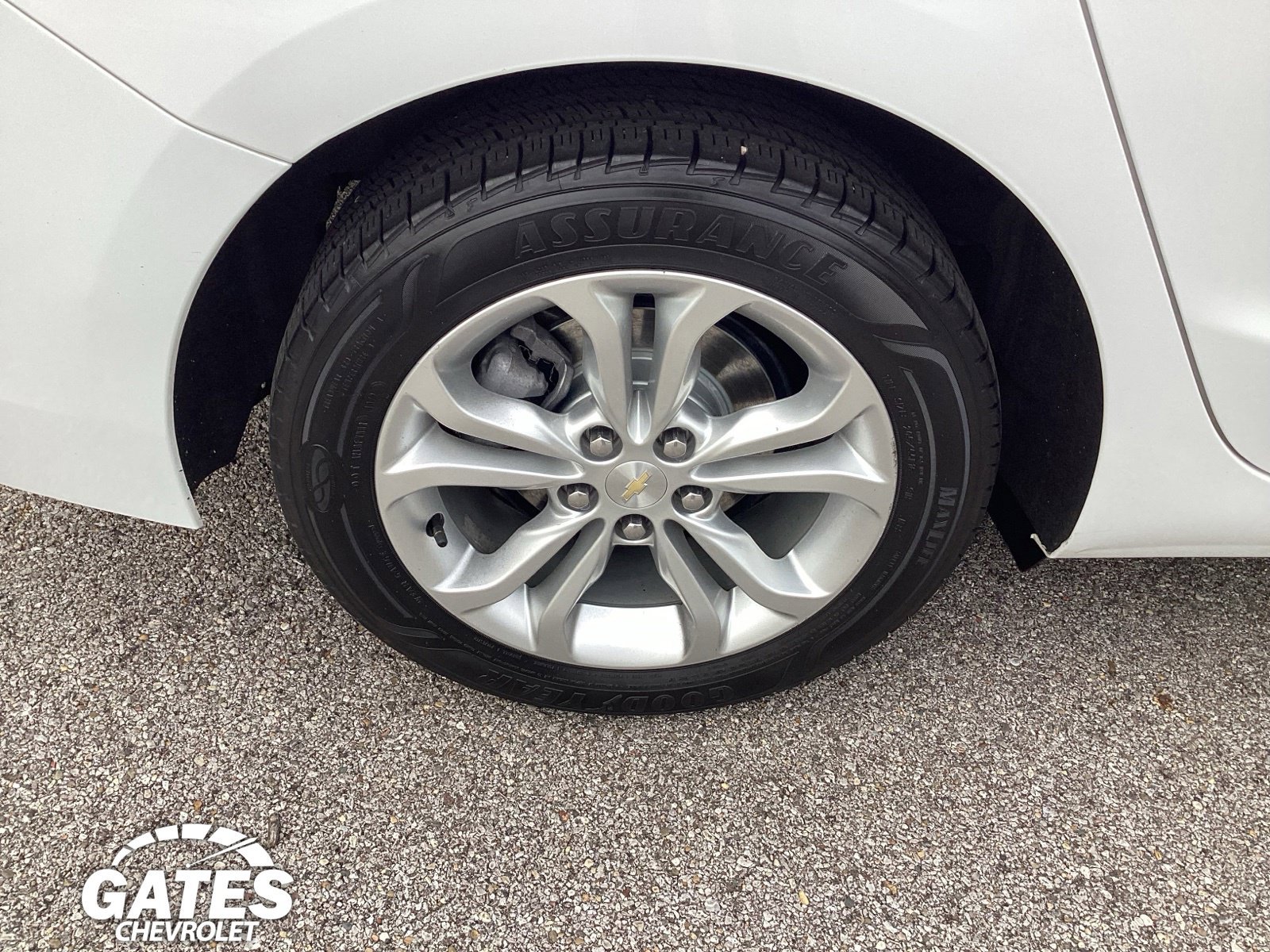 Used 2019 Chevrolet Cruze LS w/ LS Convenience Package FWD image 26