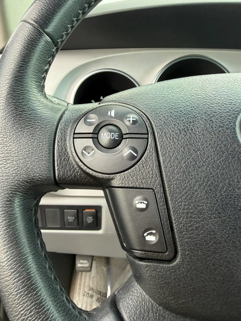 Used 2008 Toyota Sequoia Limited RWD image 43