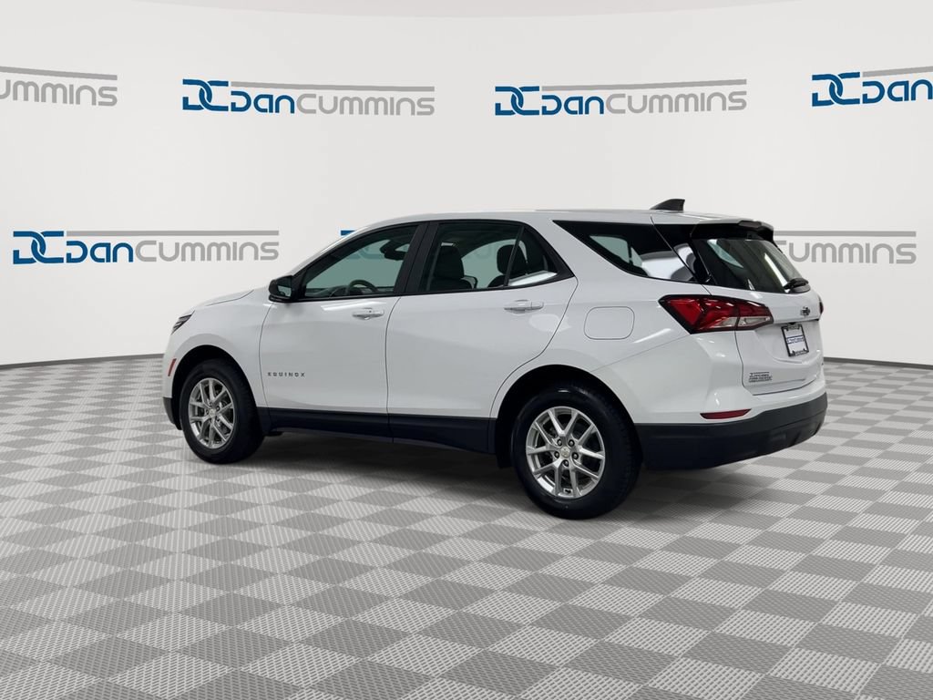 Used 2023 Chevrolet Equinox LS AWD/4WD image 6