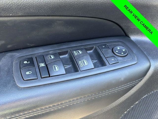 Used 2022 Jeep Grand Cherokee Laredo X image 11