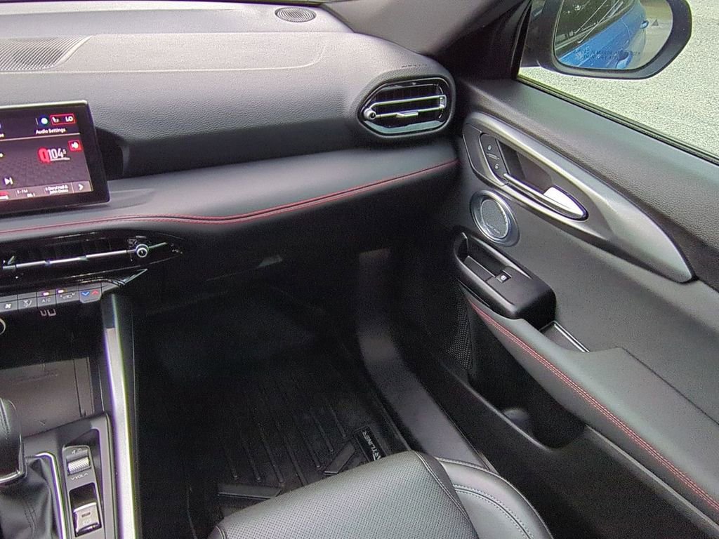 Used 2023 Dodge Hornet GT Plus w/ GT Blacktop Package image 17