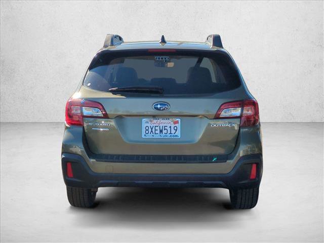 Used 2019 Subaru Outback 2.5i Premium image 6