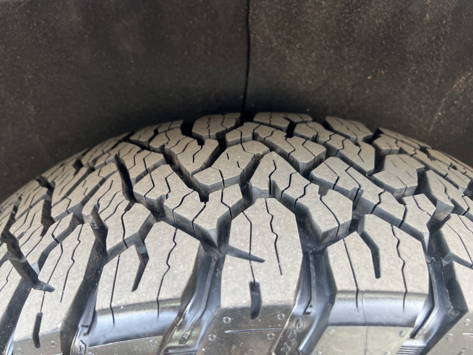 Used 2022 Chevrolet Tahoe Z71 w/ Luxury Package image 43