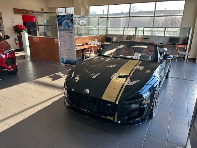 New 2024 Jaguar F-TYPE R image 1