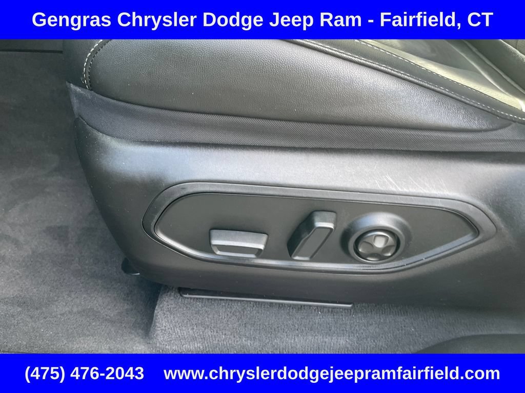 Used 2023 Jeep Grand Cherokee L Altitude AWD/4WD image 54