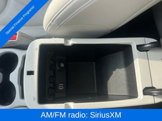 Used 2019 Jeep Cherokee Limited image 20