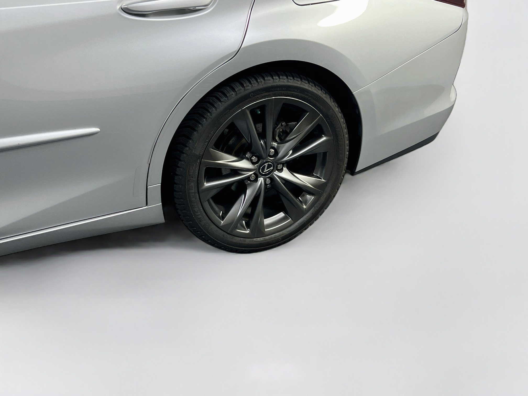 Used 2021 Lexus ES 350 F Sport w/ Accessory Package 2 FWD image 30
