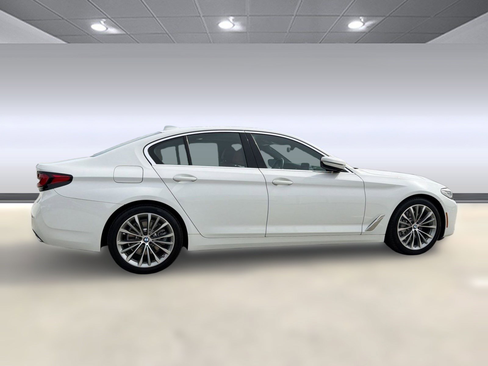 Certified 2023 BMW 530i w/ Premium Package image 8