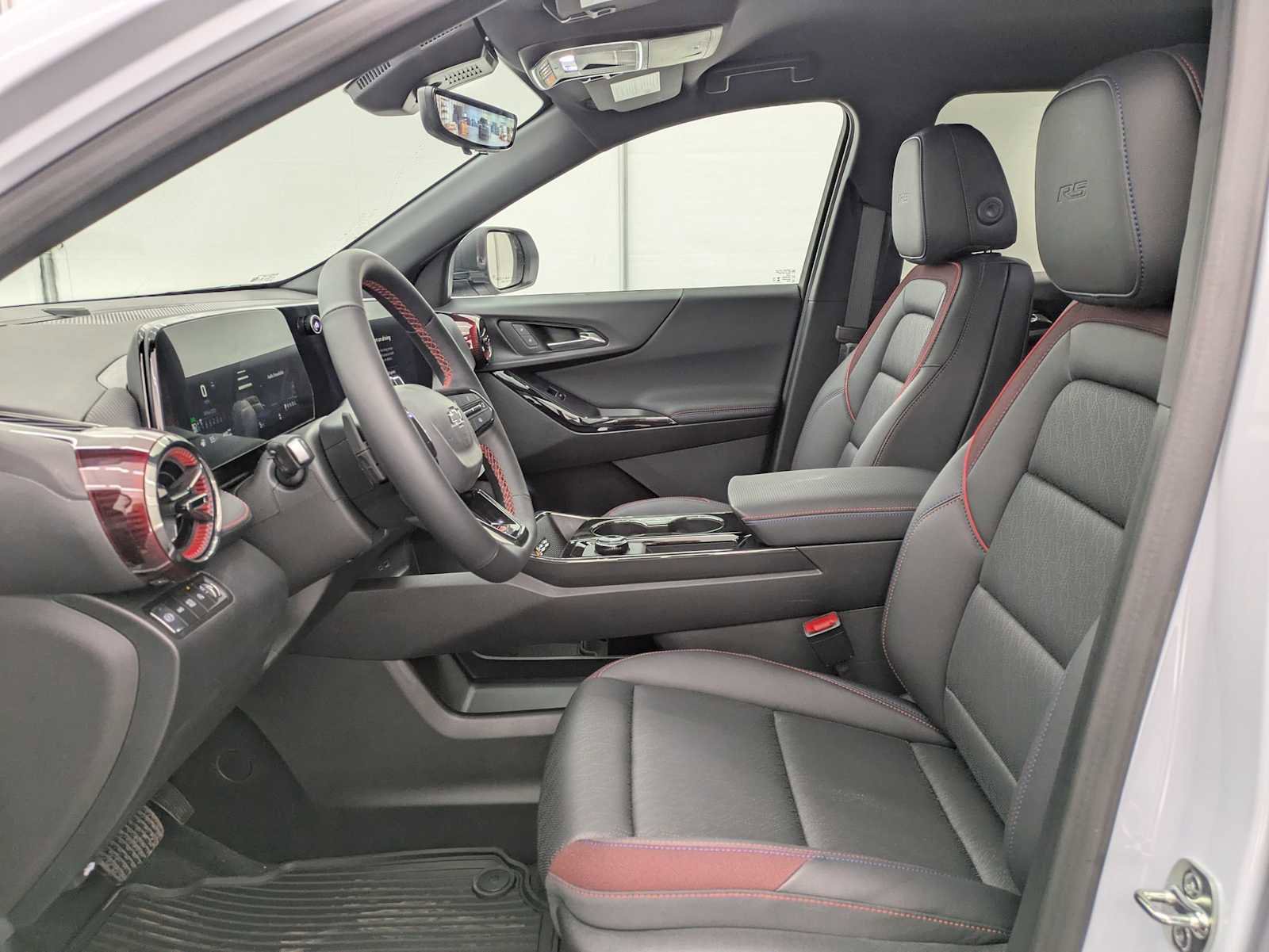 New 2026 Chevrolet Equinox RS image 17