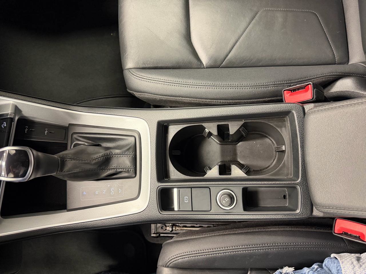 Used 2022 Audi Q3 2.0T Premium w/ Convenience Package image 22