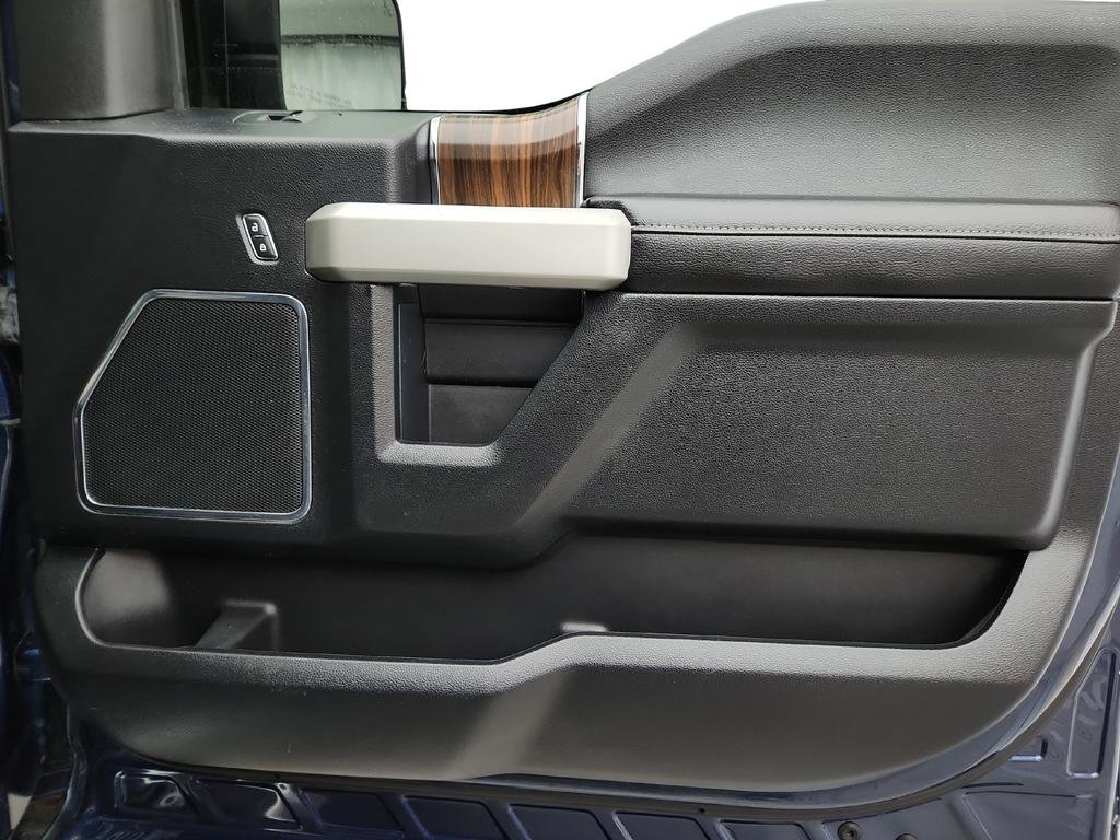 Used 2017 Ford F150 Lariat image 25