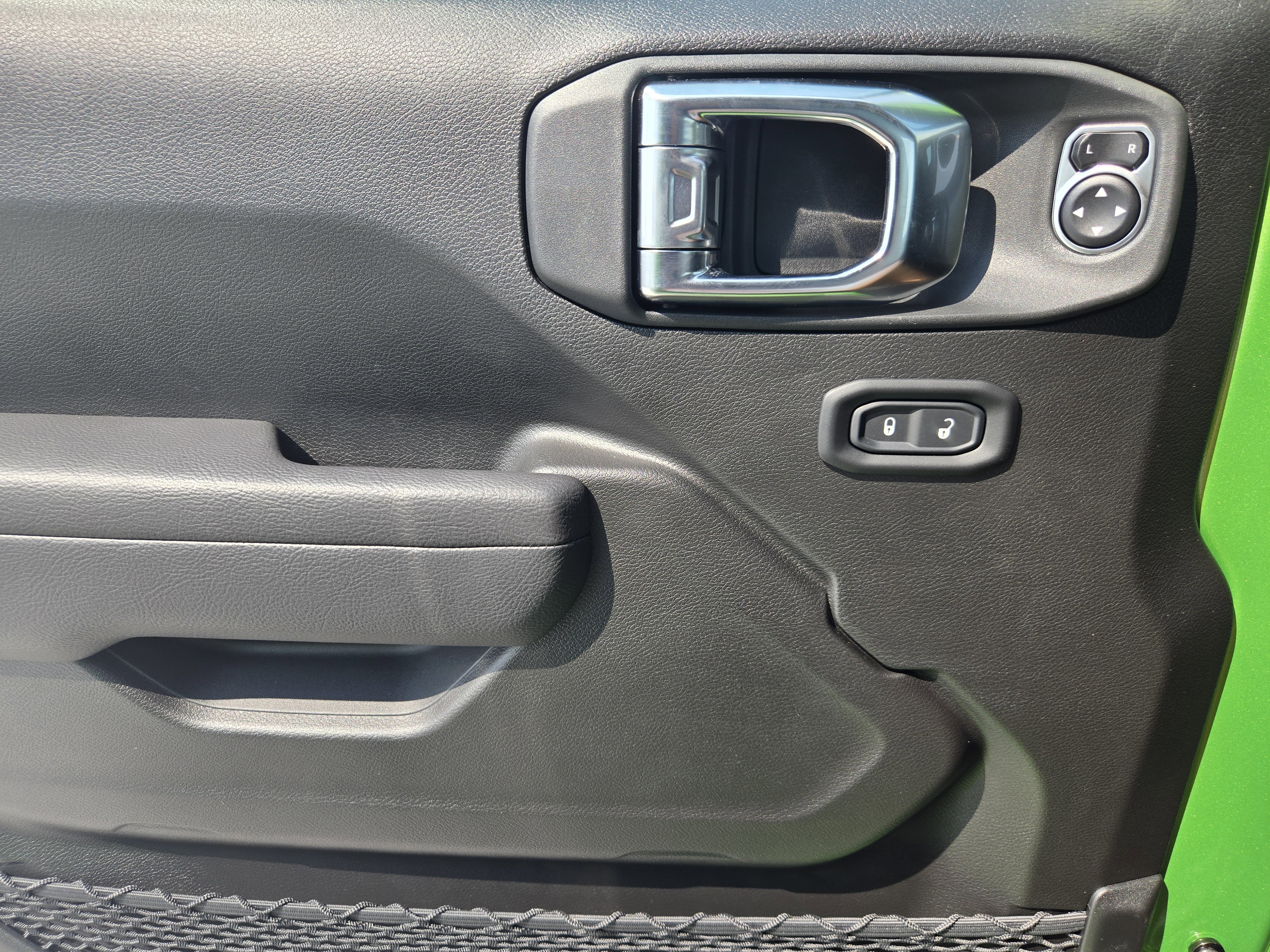 New 2025 Jeep Wrangler Sport S AWD/4WD image 17