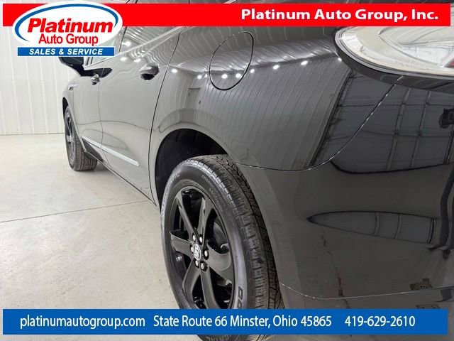 Used 2023 Buick Enclave Essence w/ Sport Touring Edition FWD image 44