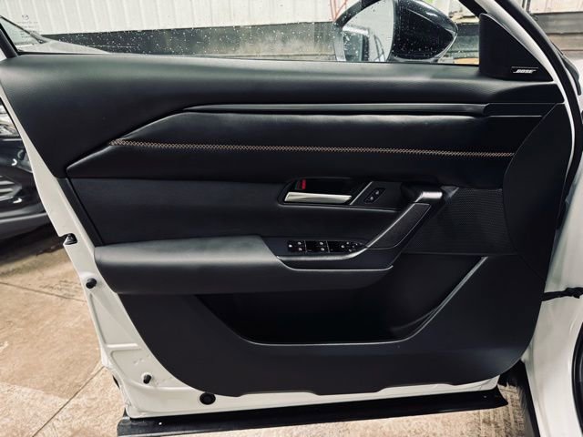 Used 2025 MAZDA CX-50 AWD 2.5 S w/ Premium Plus Pkg image 13