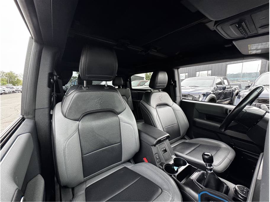 Used 2021 Ford Bronco Black Diamond AWD/4WD image 4