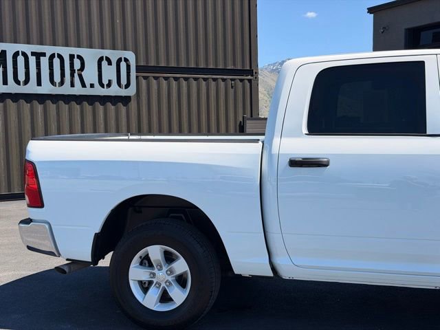 Used 2023 RAM 1500 Classic SLT w/ Electronics Group AWD/4WD image 4