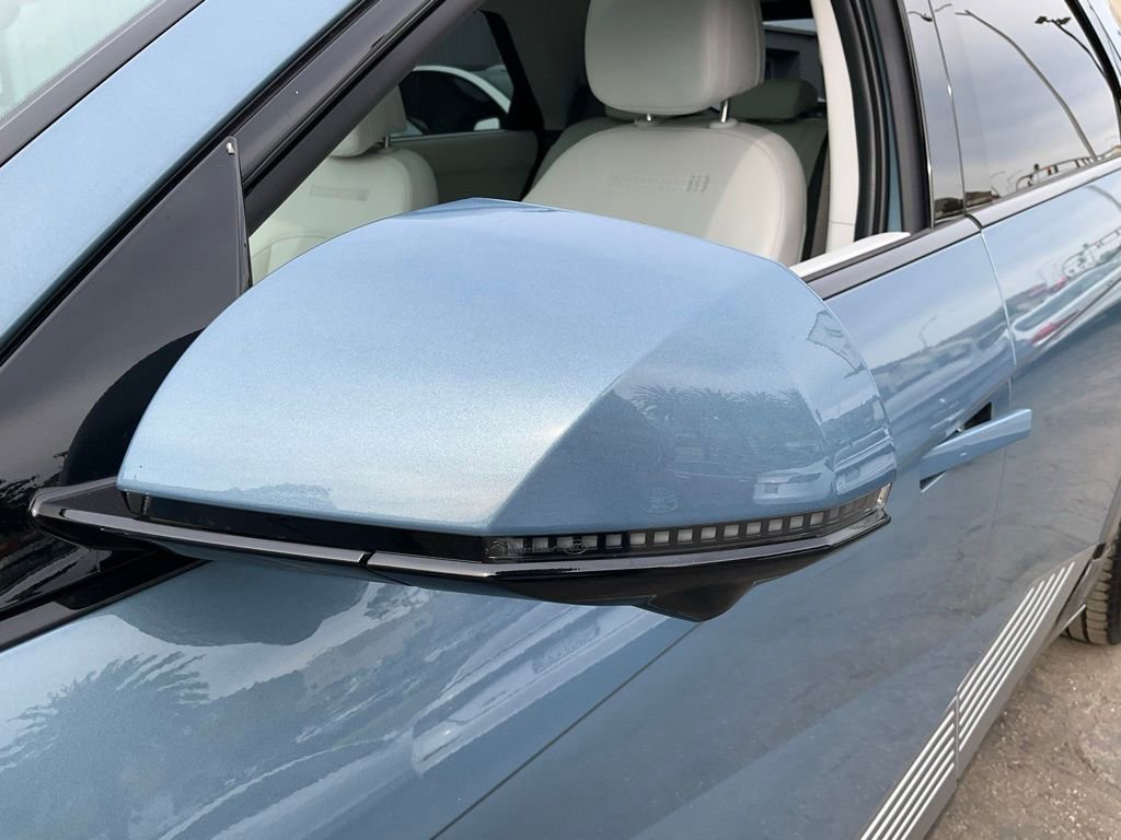 Used 2025 Hyundai Ioniq 5 Limited image 86