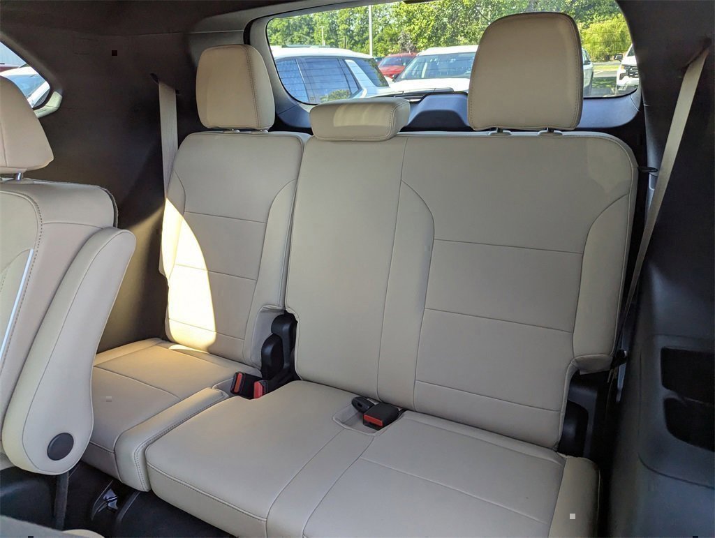 New 2026 Buick Enclave Preferred w/ Power Package image 13