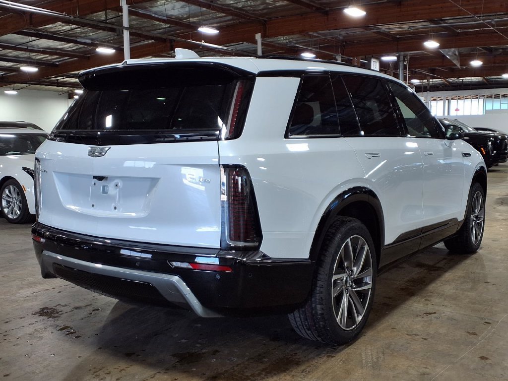 New 2027 Cadillac Vistiq Luxury AWD/4WD image 7