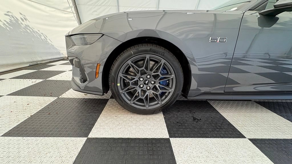 New 2026 Ford Mustang GT Premium w/ GT Performance Package RWD image 9