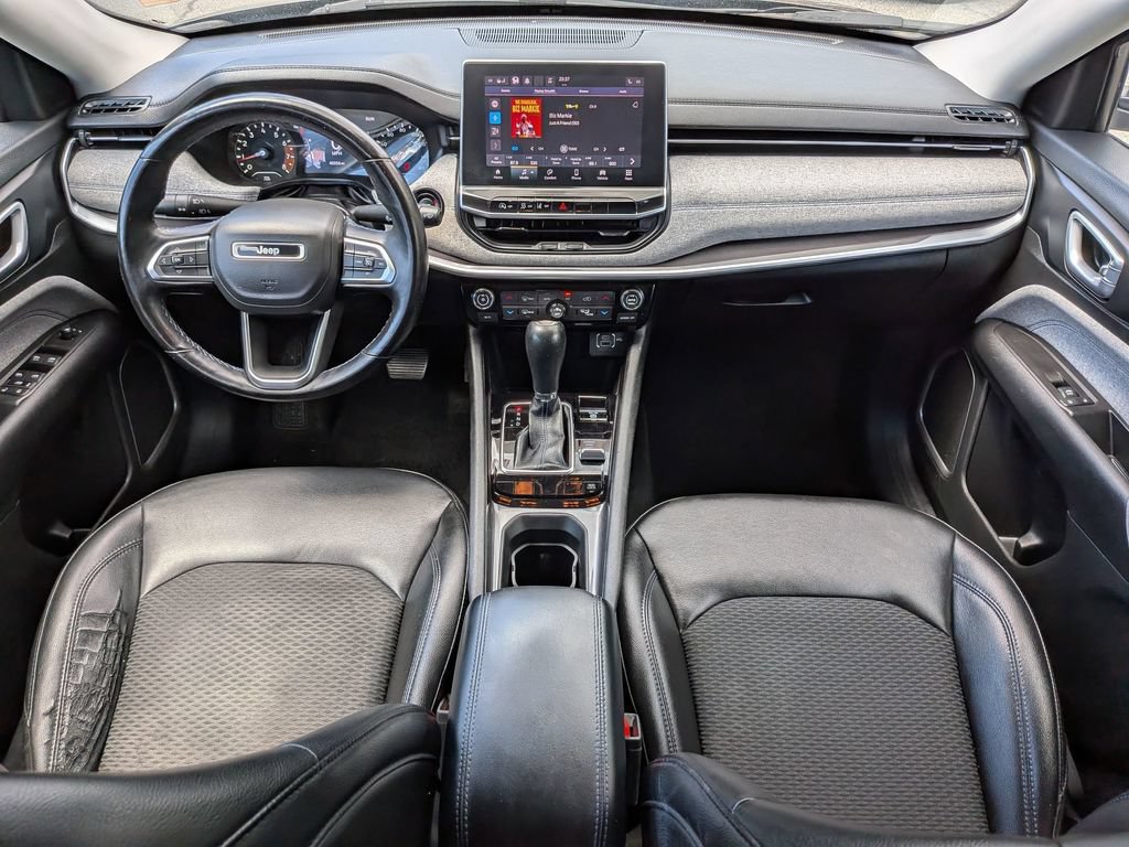 Certified 2022 Jeep Compass Latitude w/ Convenience Group AWD/4WD image 20