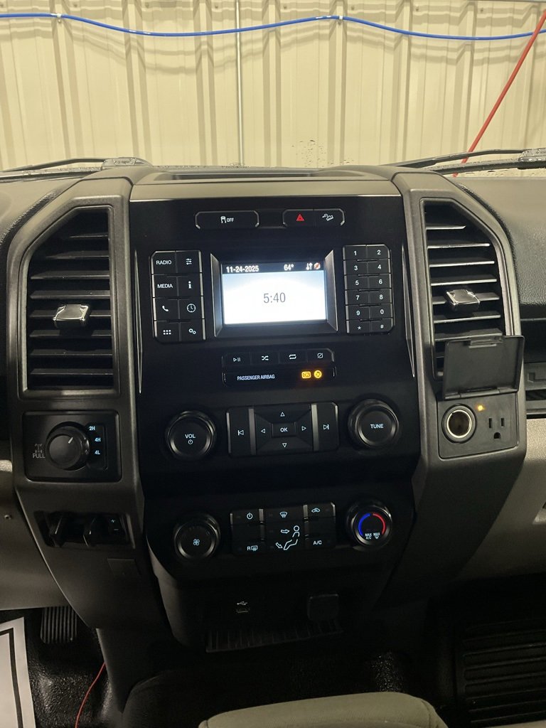 Used 2022 Ford F250 XL w/ STX Appearance Package image 15