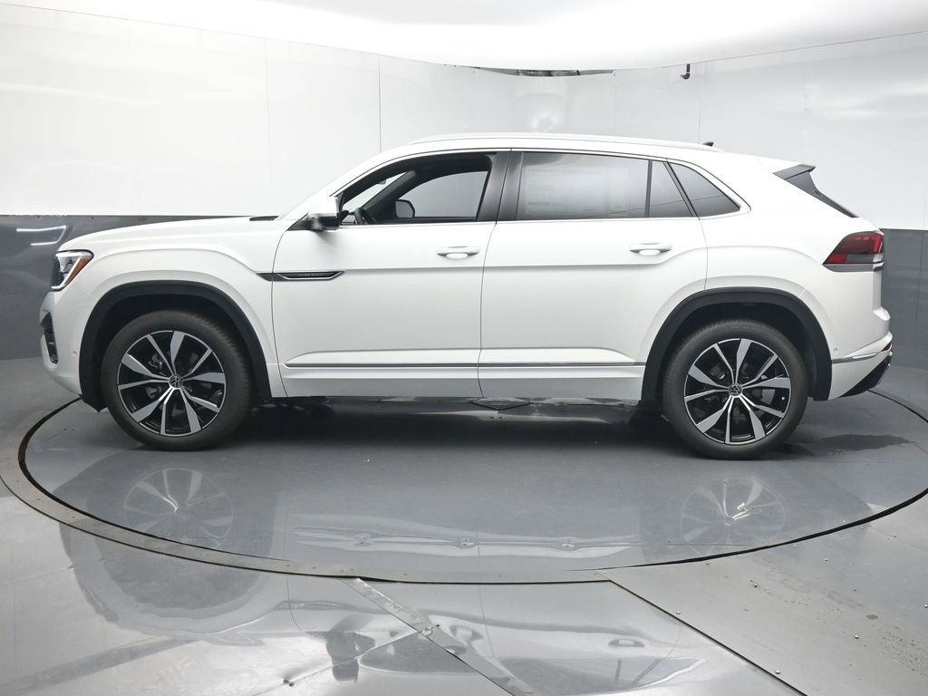 New 2025 Volkswagen Atlas Cross Sport SEL Premium R-Line image 5