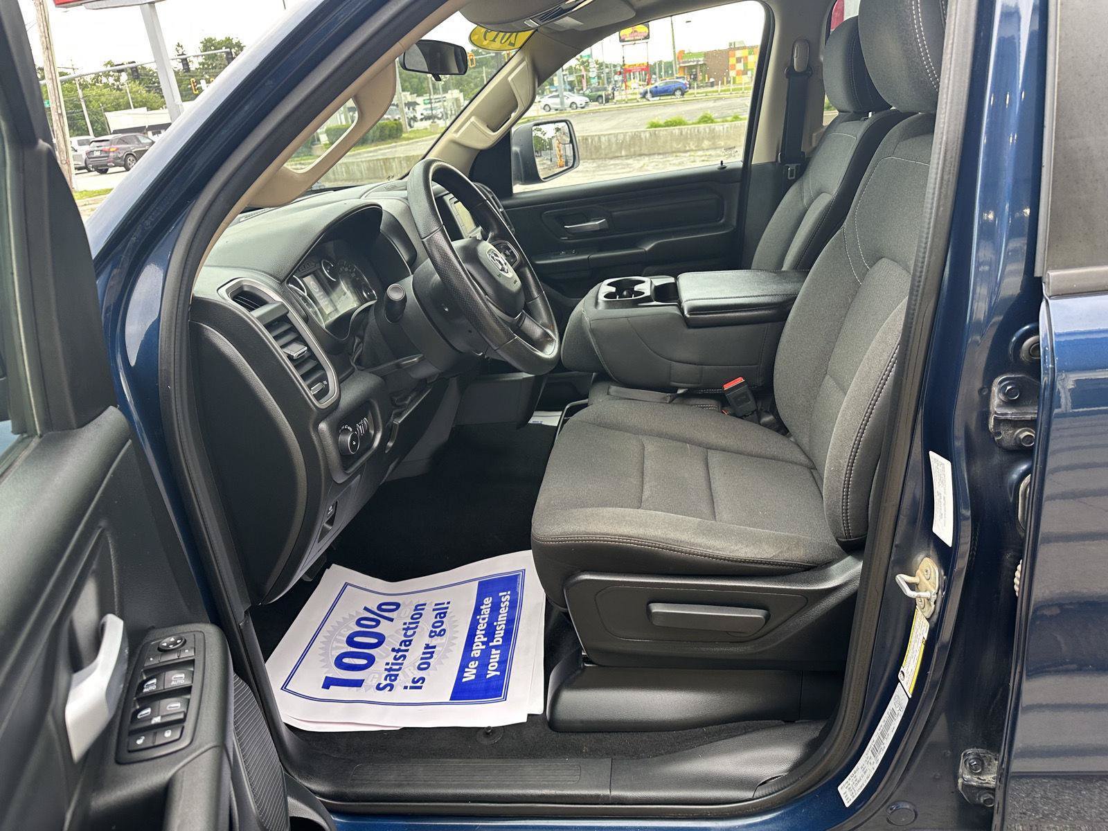 Used 2019 RAM 1500 Tradesman w/ SXT Appearance Group AWD/4WD image 18