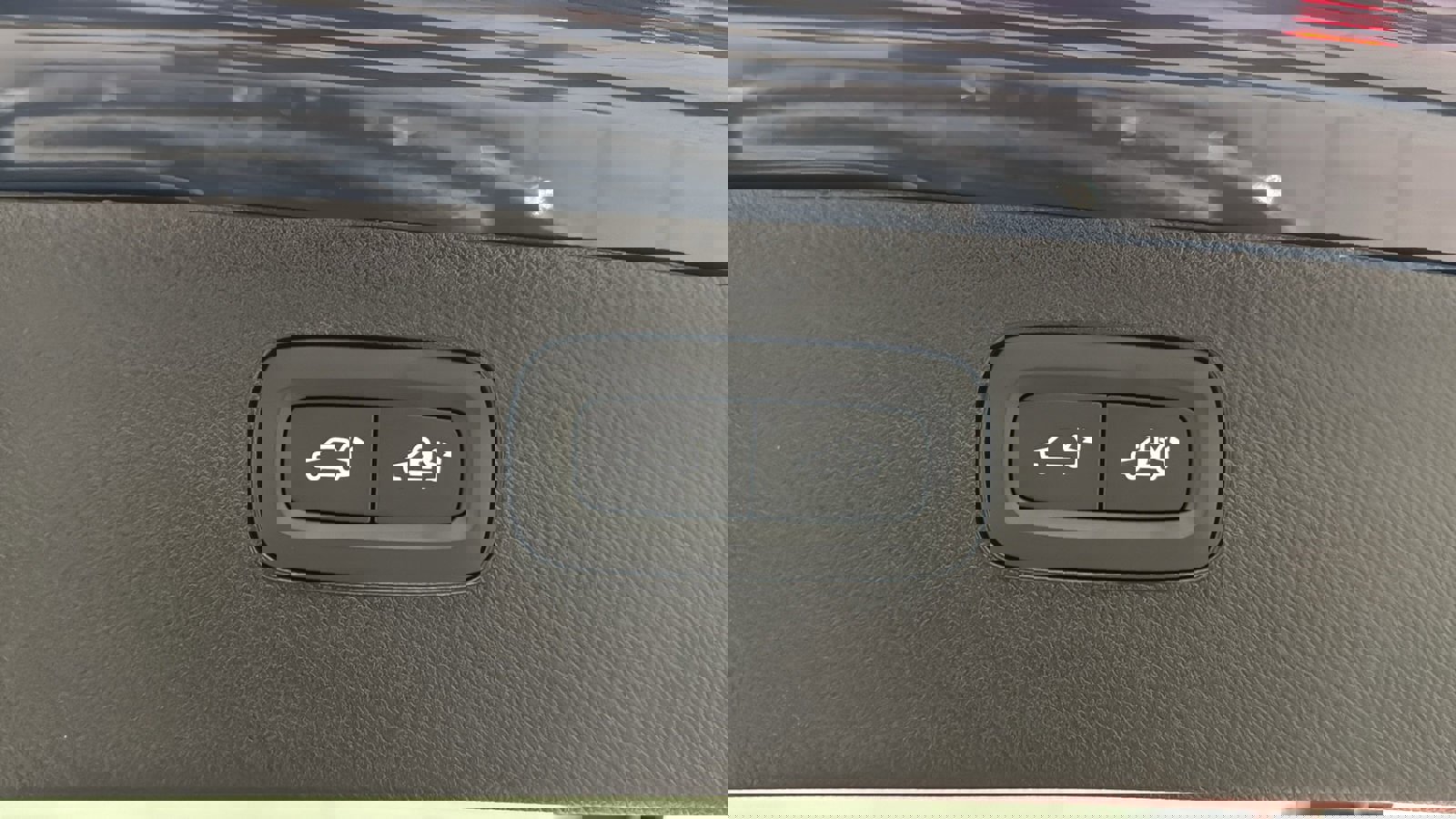 New 2026 Volvo XC90 T8 Ultra w/ Protection Package Premier image 31