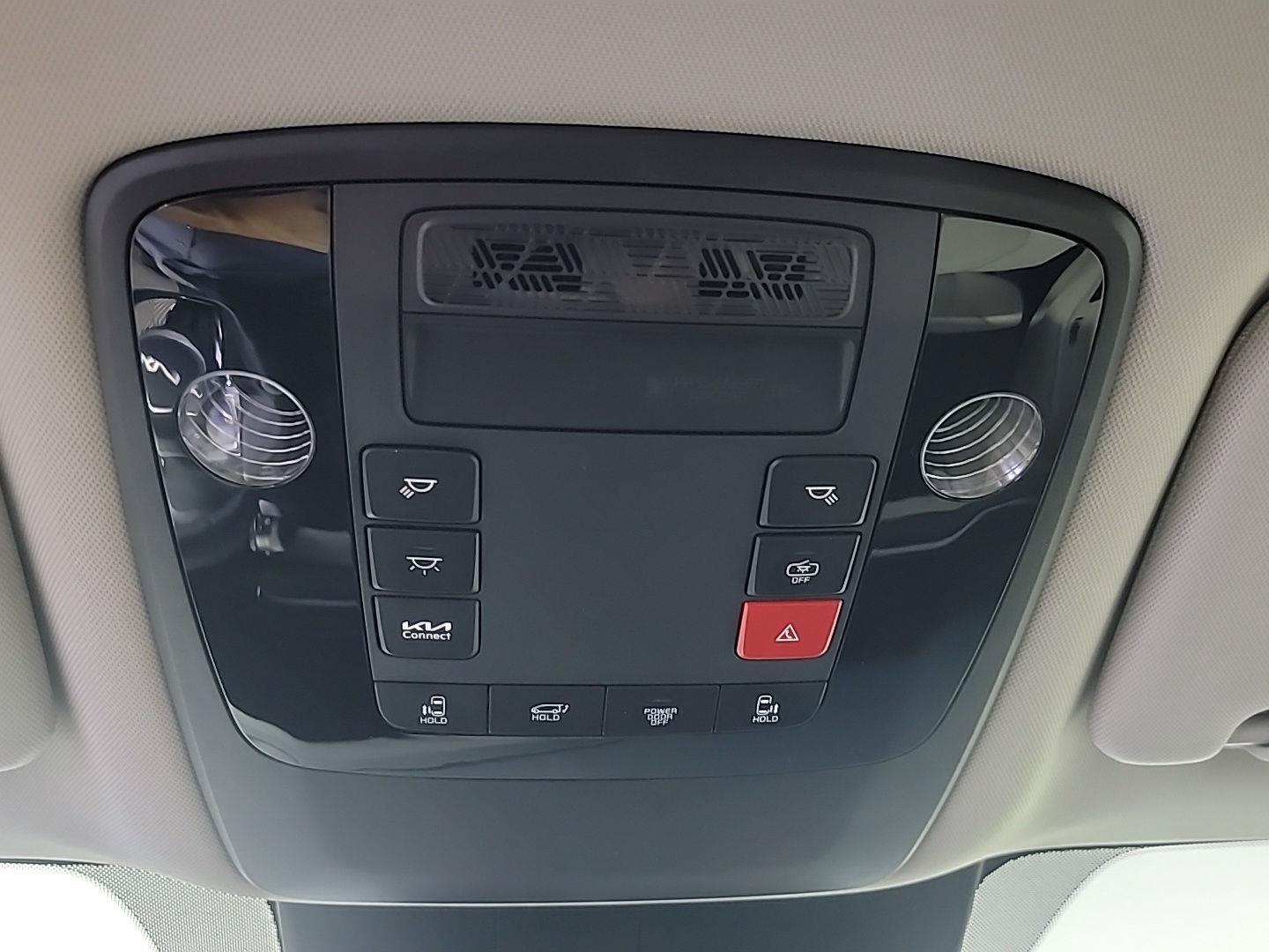 Used 2026 Kia Carnival EX FWD image 22