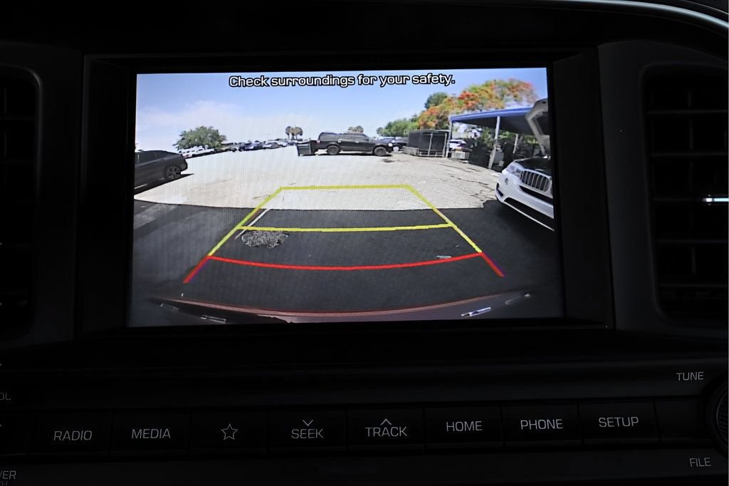 Used 2019 Hyundai Elantra Value Edition FWD image 27