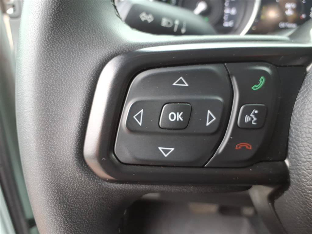 Used 2023 Jeep Wrangler Unlimited w/ Convenience Group AWD/4WD image 25