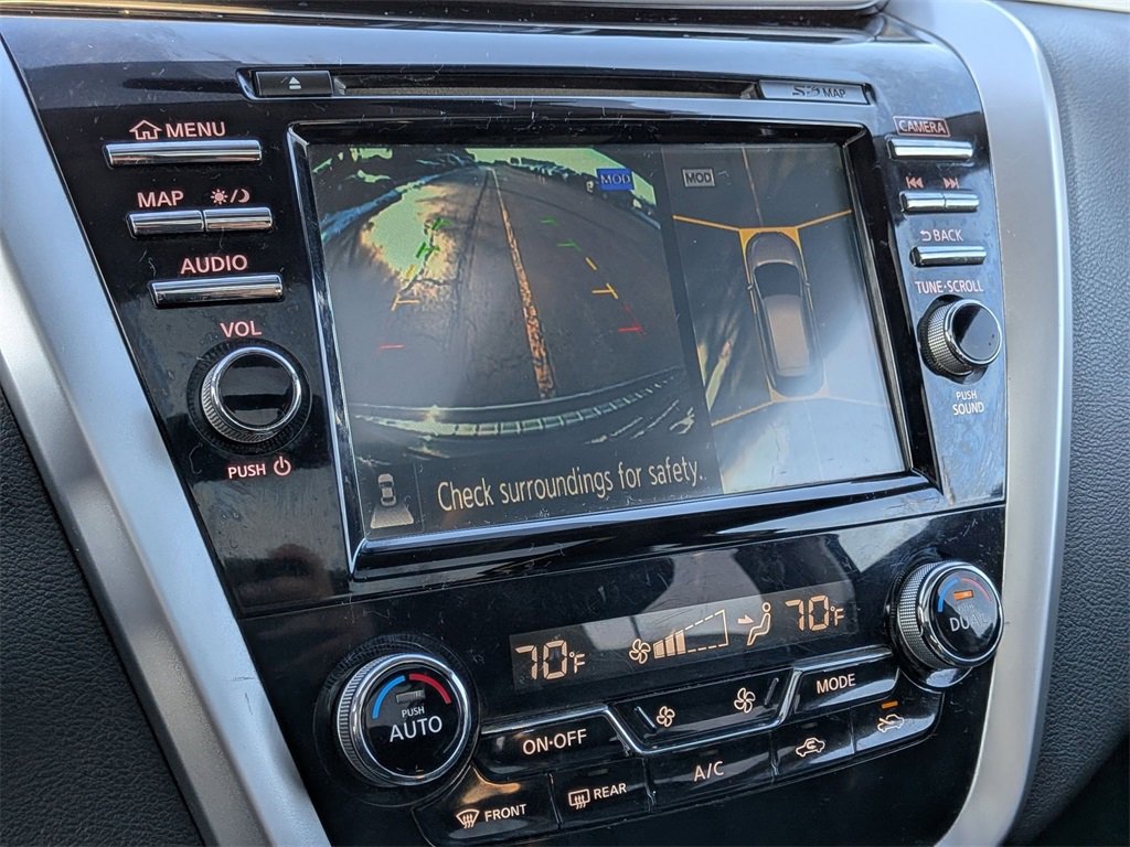 Used 2015 Nissan Murano SL w/ SL Technology Package image 16