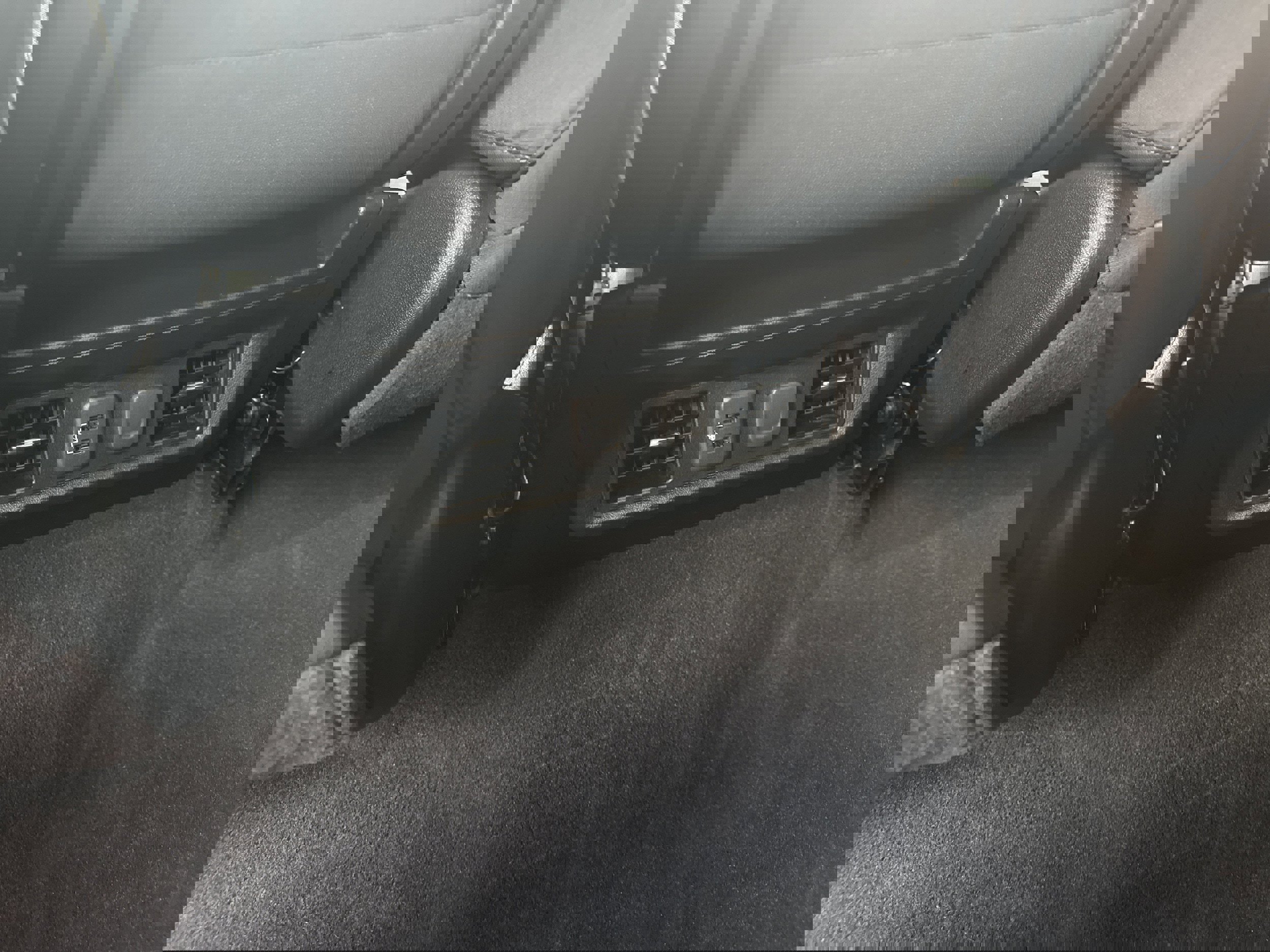 Used 2021 Chevrolet Silverado 1500 RST image 20