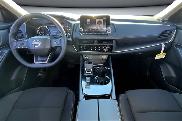 New 2026 Nissan Rogue S image 5