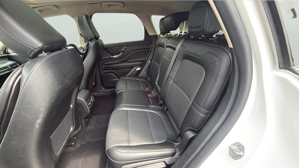 Used 2023 Lincoln Corsair AWD w/ Equipment Group 101A image 24