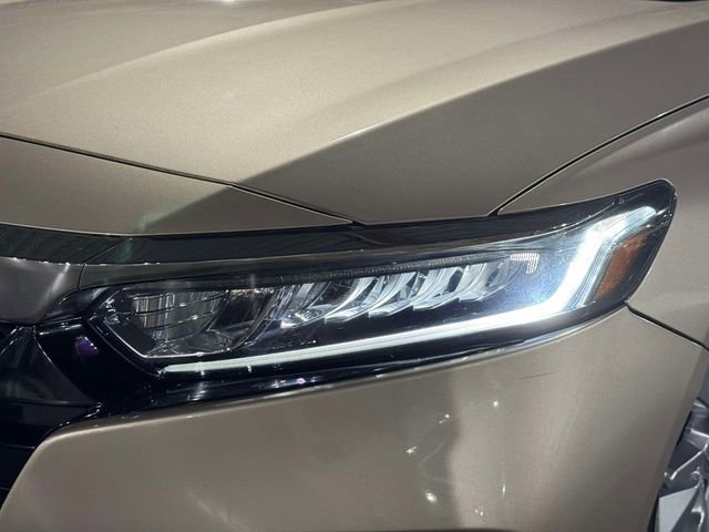 Used 2018 Honda Accord LX image 12