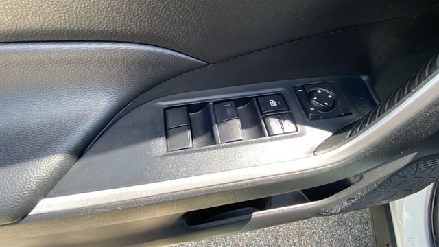 Used 2024 Toyota RAV4 LE AWD/4WD image 17