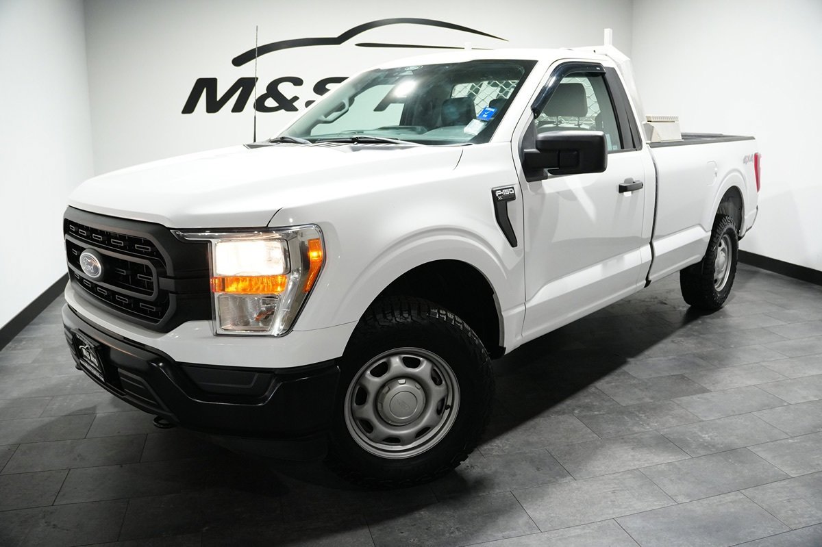Used 2022 Ford F150 XL AWD/4WD image 2