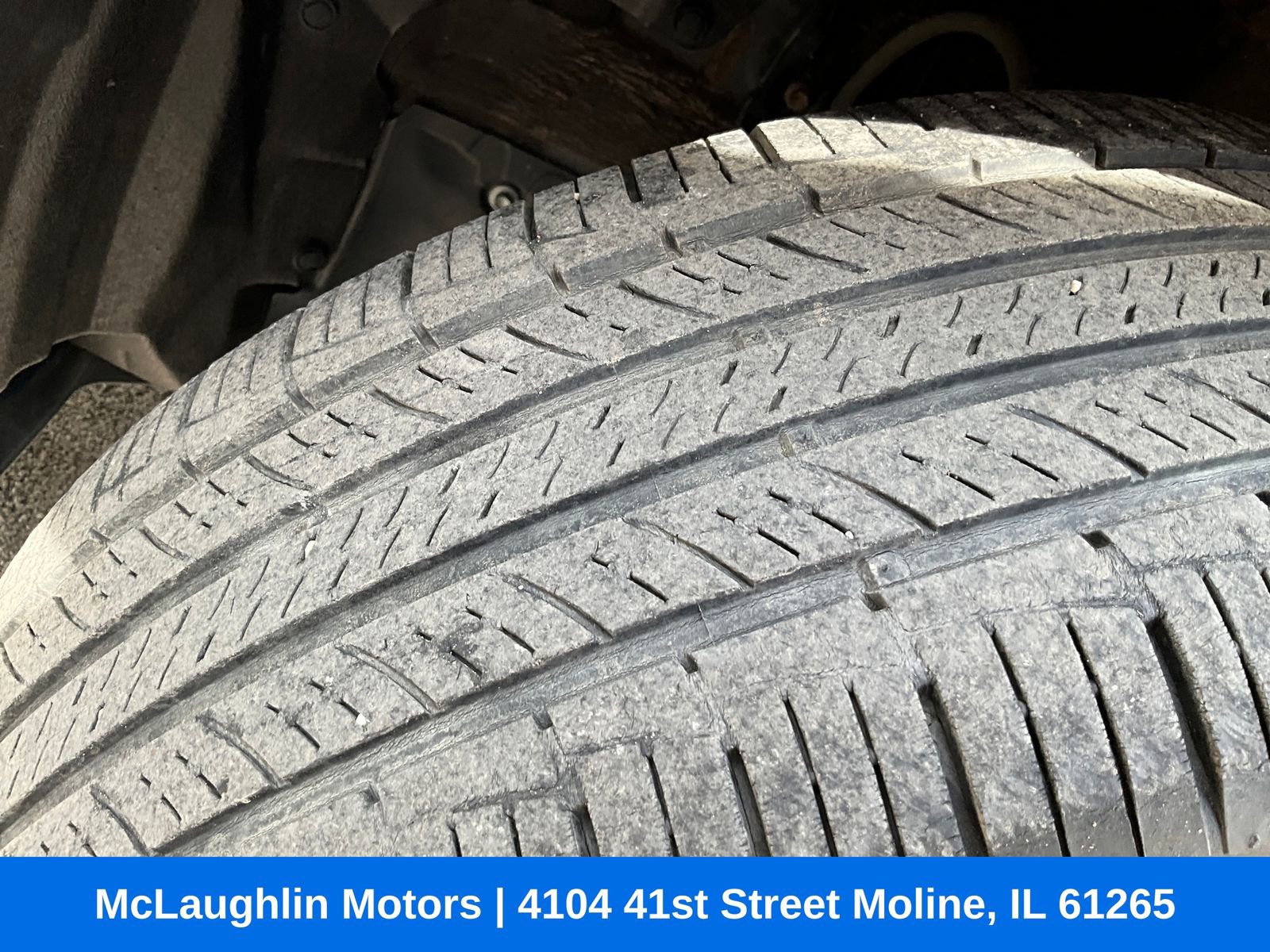 Used 2019 Toyota RAV4 LE w/ All Weather Liner Package AWD/4WD image 16