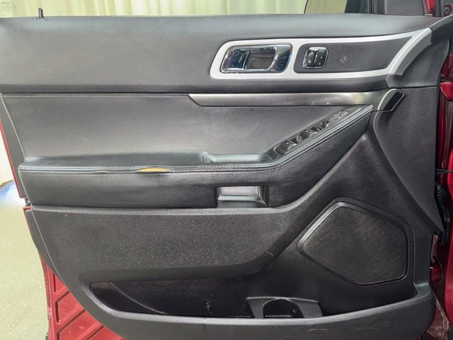 Used 2014 Ford Explorer Sport w/ Equipment Group 401A AWD/4WD image 11