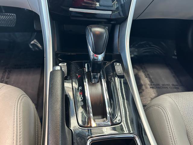 Used 2017 Honda Accord EX-L image 19