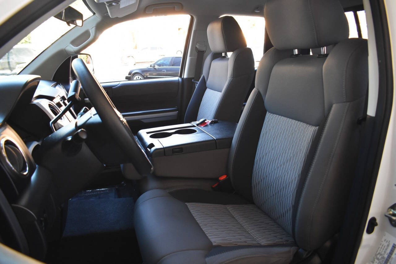 Used 2017 Toyota Tundra SR5 image 40